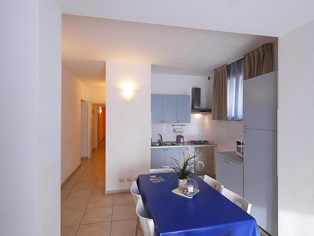 Residence Villa Livia San Vincenzo Exteriör bild