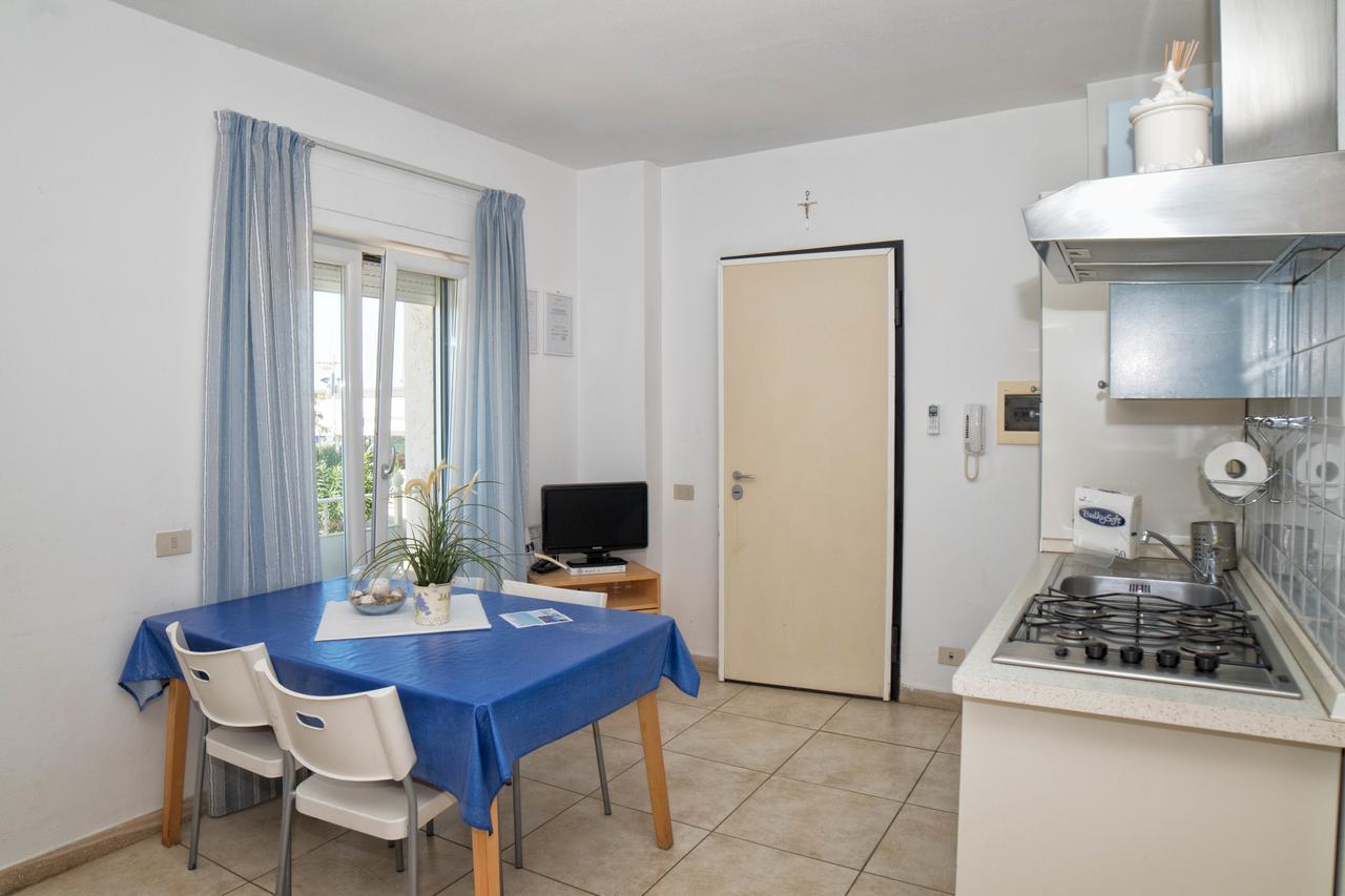 Residence Villa Livia San Vincenzo Exteriör bild