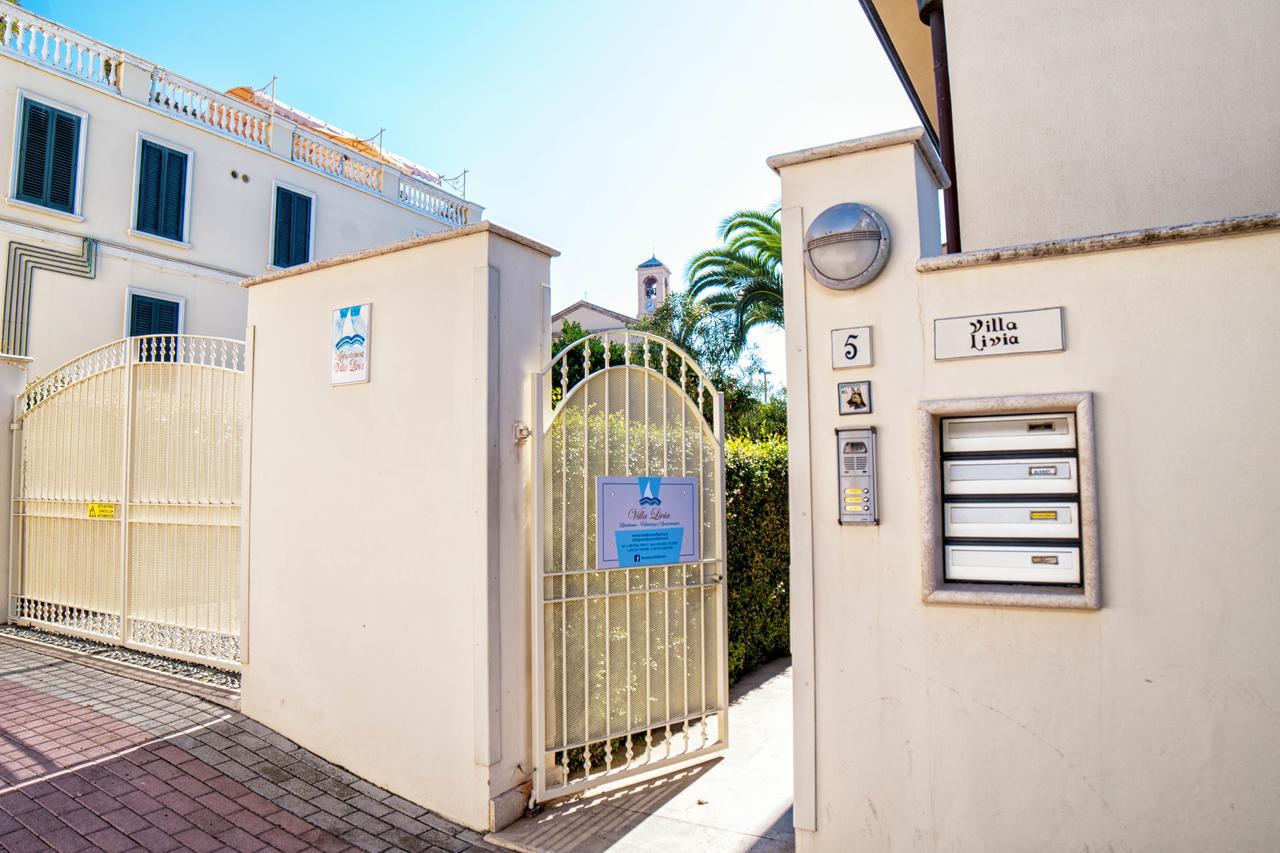 Residence Villa Livia San Vincenzo Exteriör bild